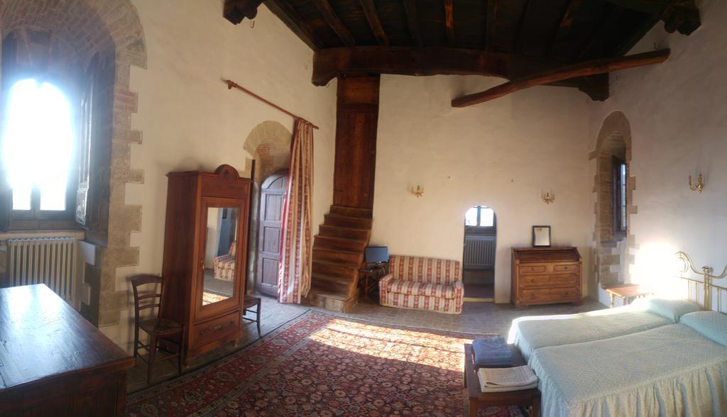Отель Castello Di Mugnana Экстерьер фото